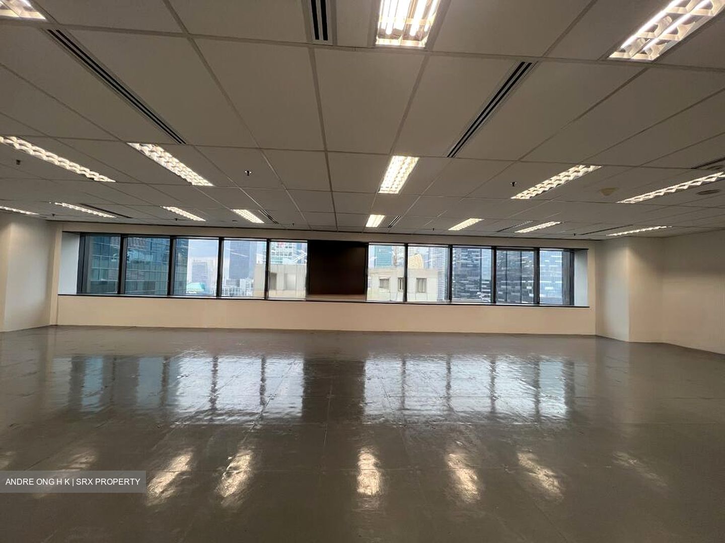 Oue Downtown (D1), Office #593484061